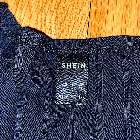 Shein Long Sleeve Surplice Crop Top - Picture 2 of 3